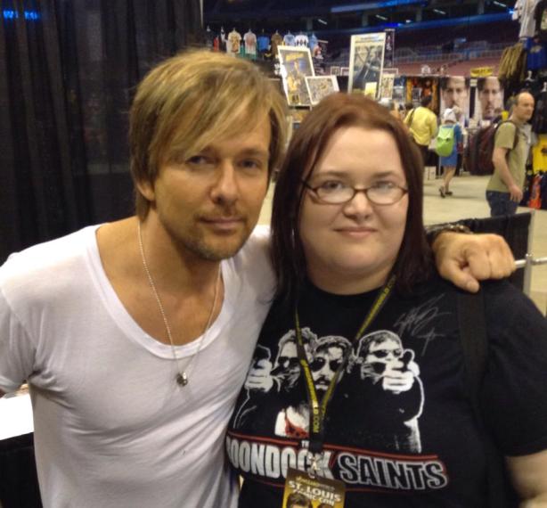 Sean Patrick Flanery REMEMBERS ME FROM WHEN WE MET. He's such a huge inspiration to me, and a gal can't deny he's rather easy on the eyes. Seeing him is always wonderful. Also, he ruined my favorite Boondock Saints shirt for wearing, since he signed it lol.